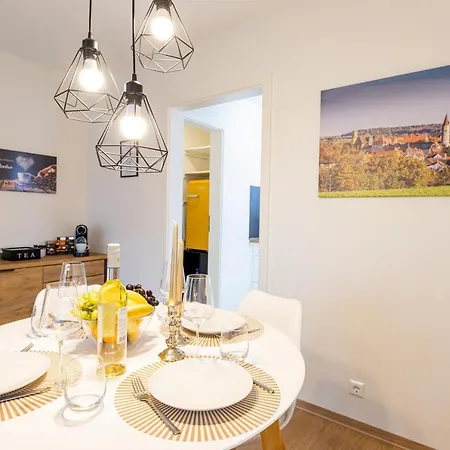 Inhome: Garten - Terrasse - Parkplatz - Netflix *