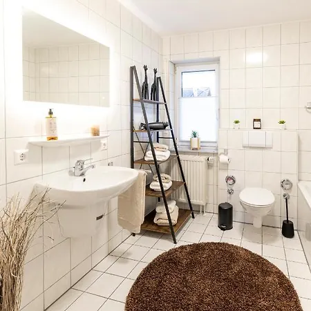 Inhome: Garten - Terrasse - Parkplatz - Netflix Apartamento