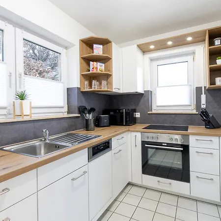 Inhome: Garten - Terrasse - Parkplatz - Netflix Kirchberg an der Jagst